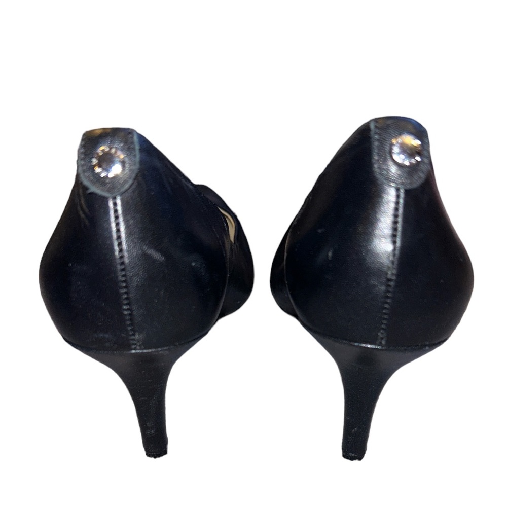 Michael Kors Size 10 Women's Black Solid Pump Shoes - Picture 2 of 4